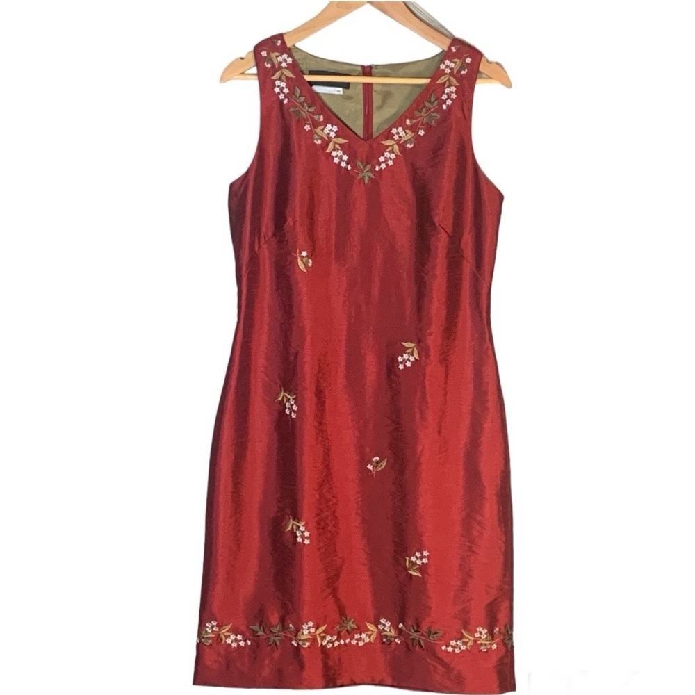 DONNA MORGAN Sleeveless Embroidered Red Dress Size 10